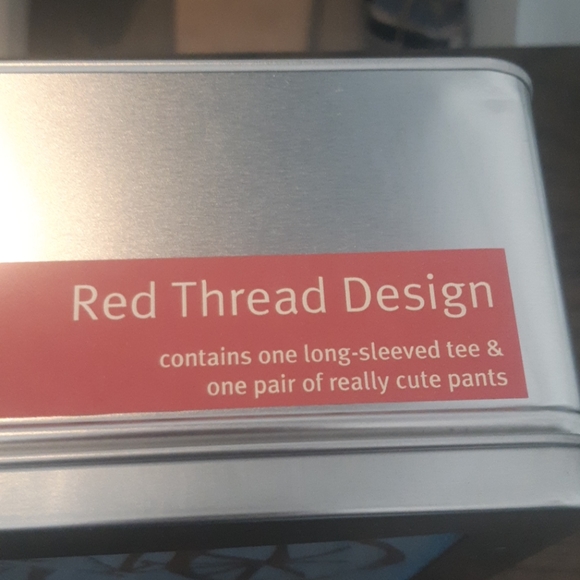 Little itty bitty baby clothes - Picture 2 of 2